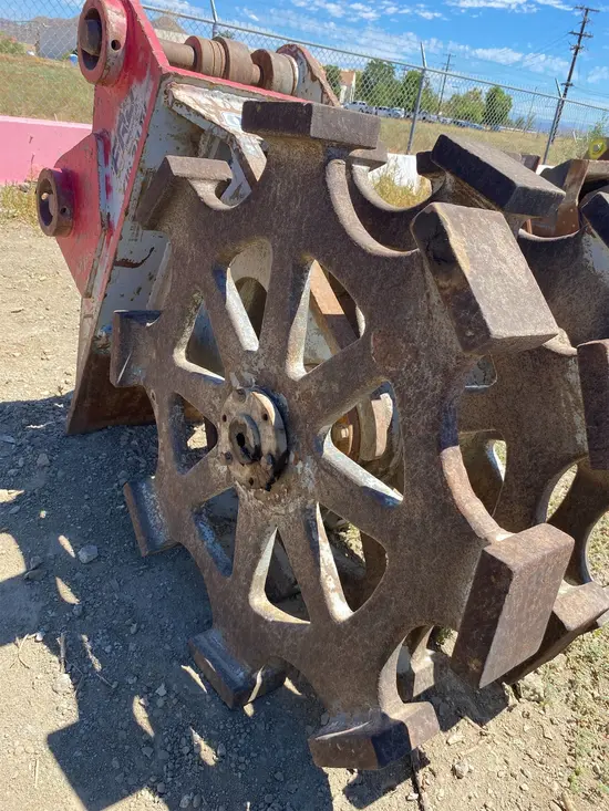 2019 FURUKAWA CW24III Compaction Attachment
