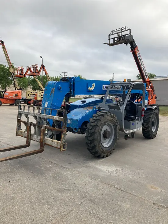2014 Genie GTH-844 Forklift