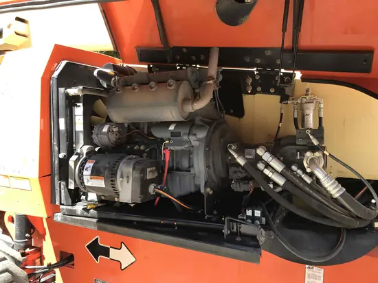 2012 JLG 800AJ Articulating Boom Lift