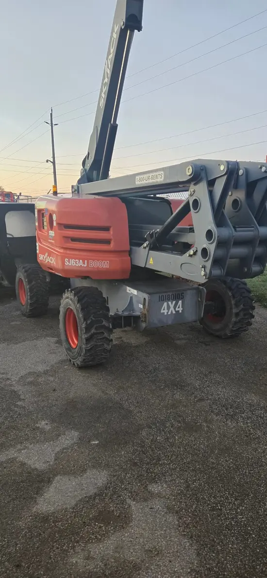 2013 Skyjack SJ63AJ Articulating Boom Lift