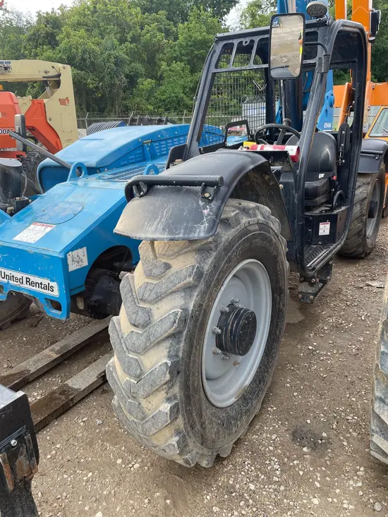 2016 Genie GTH-844 Forklift