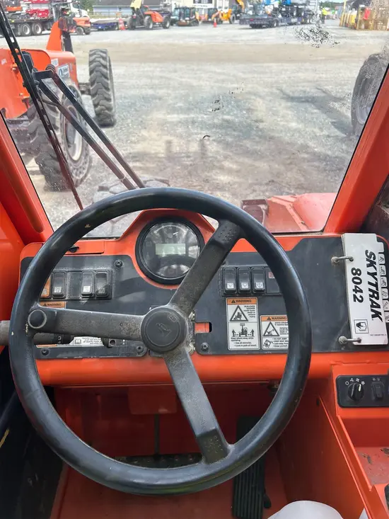 2016 SKYTRAK 8042 Forklift