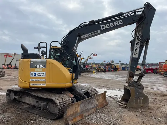 2018 John Deere 135G Excavator