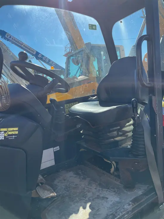 2015 JCB 507-42 Forklift