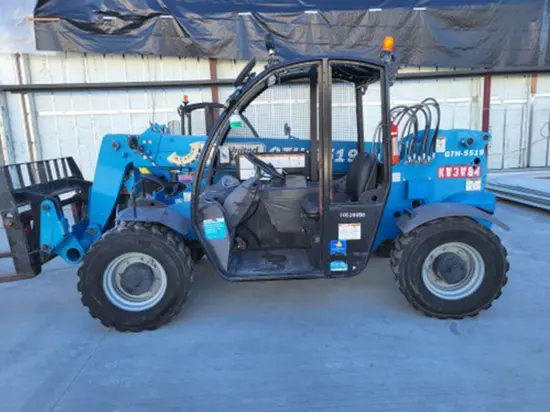 2017 Genie GTH-5519 Forklift