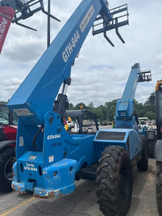 2016 Genie GTH-844 Forklift