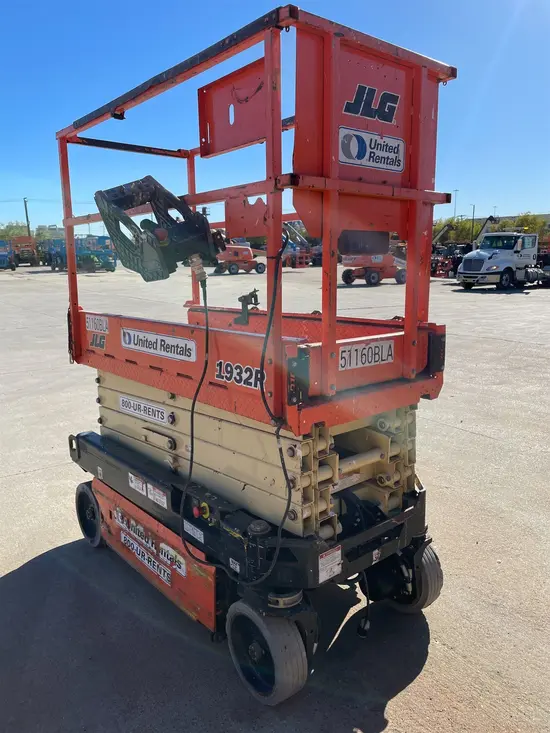 2017 JLG 1932R Scissor Lift