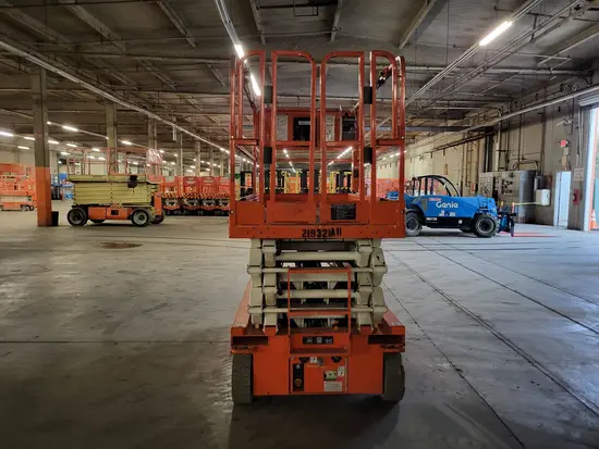 2018 Snorkel S4732E Scissor Lift