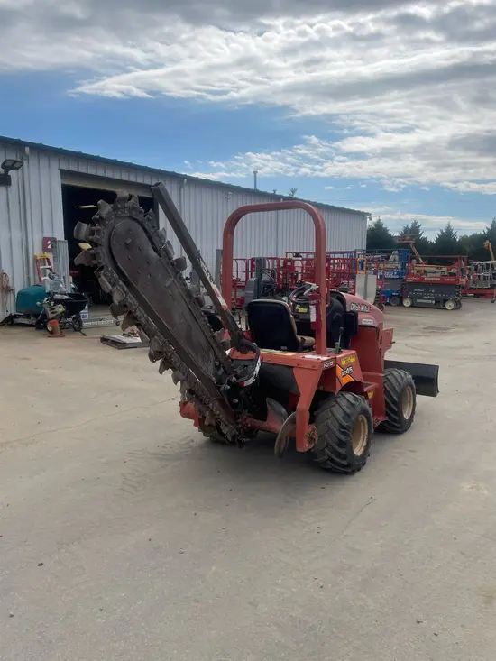 2017 Ditch Witch RT45 Ride-On Trencher