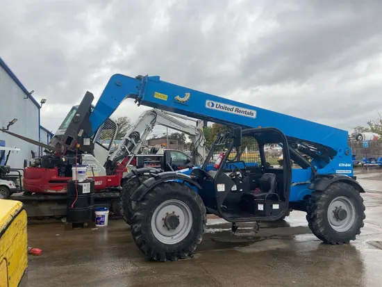 2016 Genie GTH-844D Forklift