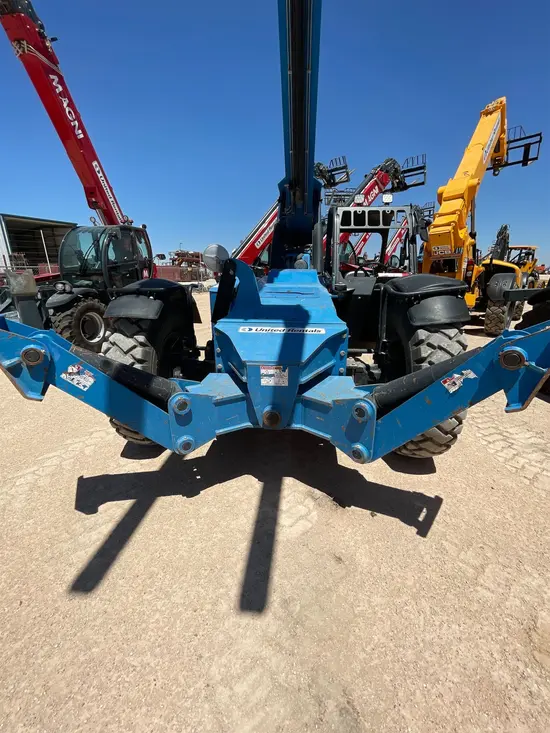 2015 Genie GTH-1056 Forklift