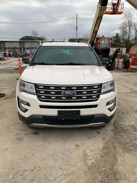2017 Ford EXPLORERXLTG4WD SUV