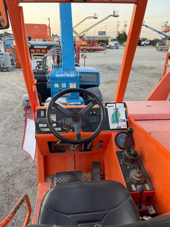 2015 SKYTRAK 8042 Forklift