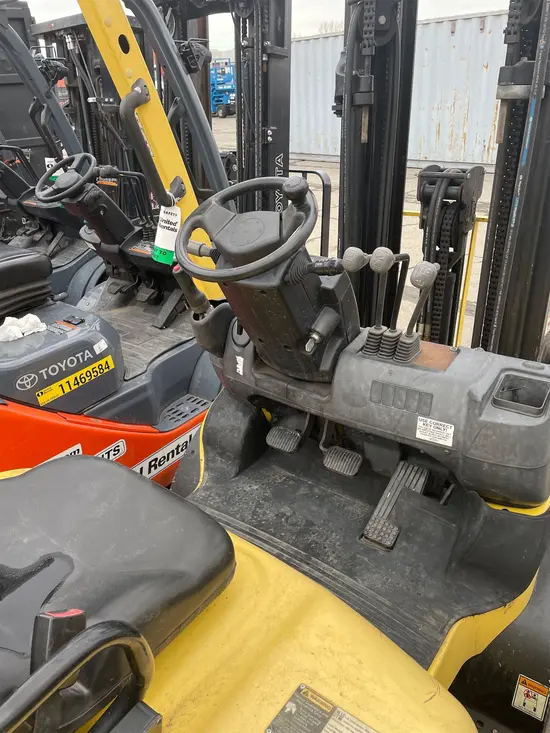 2018 HYSTER H50XT Warehouse Forklift