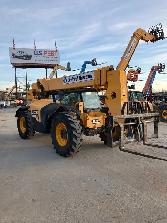 2017 JCB 507-42 Forklift