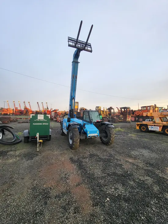 2016 Genie GTH-844 Forklift