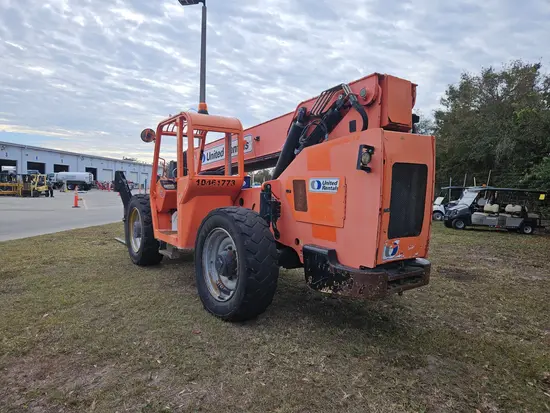 2016 SKYTRAK 10054 Forklift