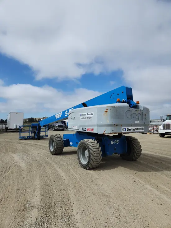 2016 Genie S-85 Boom Lift