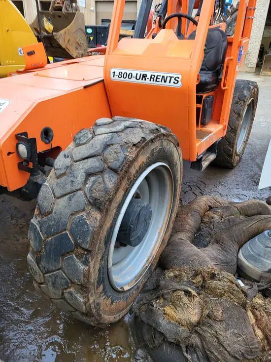 2016 SKYTRAK 6042 Forklift