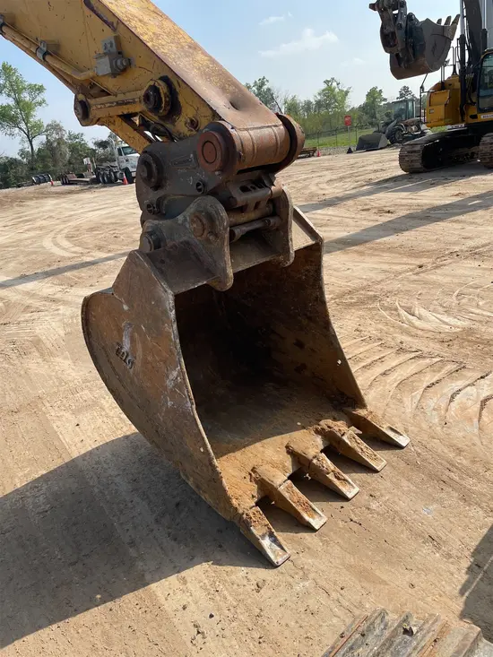 2015 Kobelco SK230SR Excavator