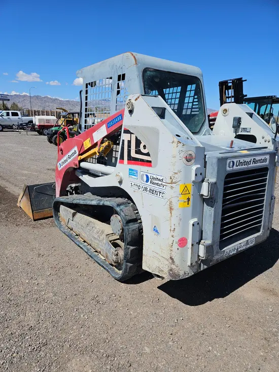 2017 Takeuchi TL8W Track Loader