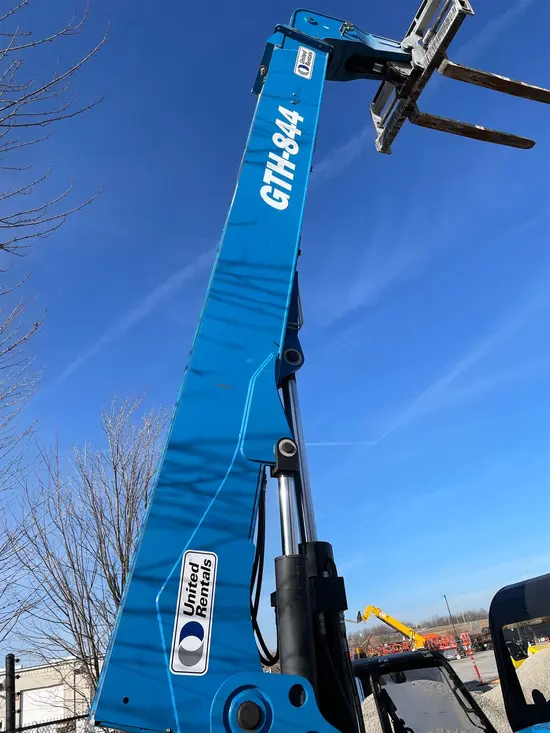 2015 Genie GTH-844 Forklift