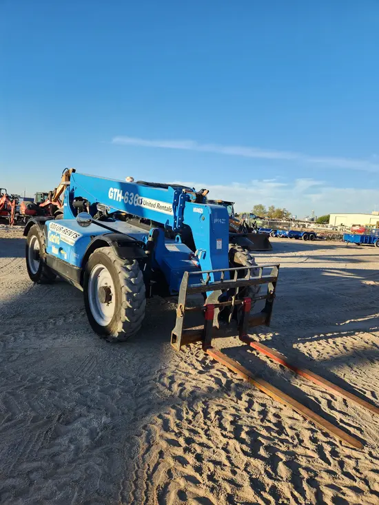 2015 Genie GTH-636 Forklift