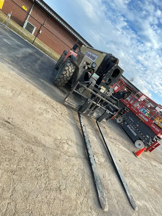2017 JLG 1255 Forklift