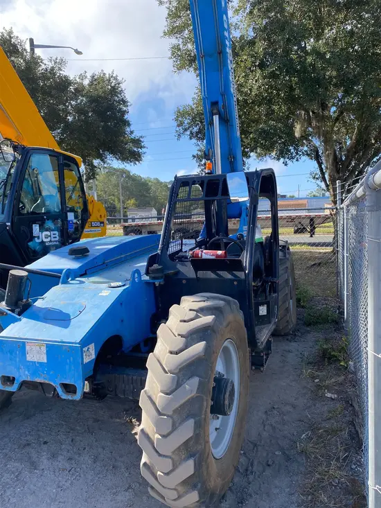 2015 Genie GTH-844 Forklift