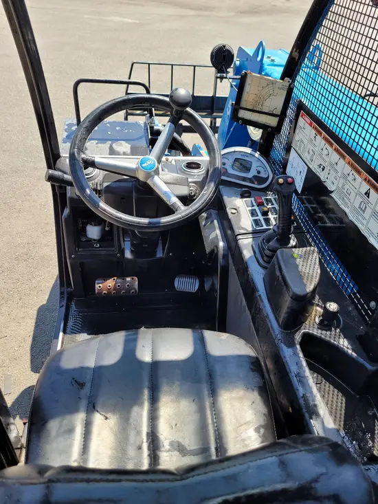 2017 Genie GTH-5519 Forklift