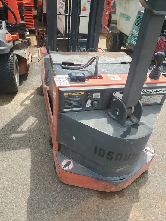 2016 Toyota 6BWC20 Warehouse Forklift
