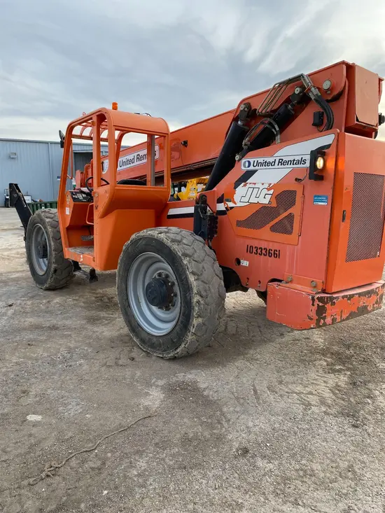 2015 SKYTRAK 10054 Forklift
