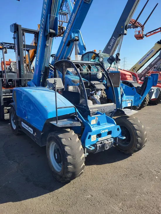 2015 Genie GTH-5519 Forklift