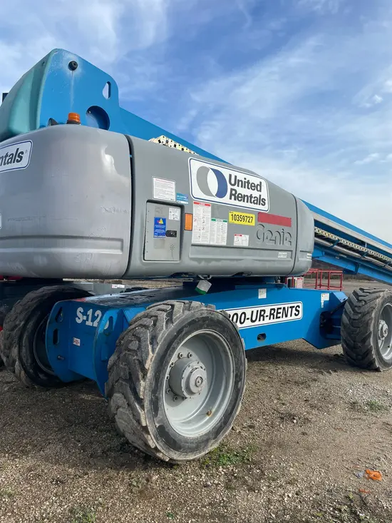 2015 Genie S-125 Boom Lift