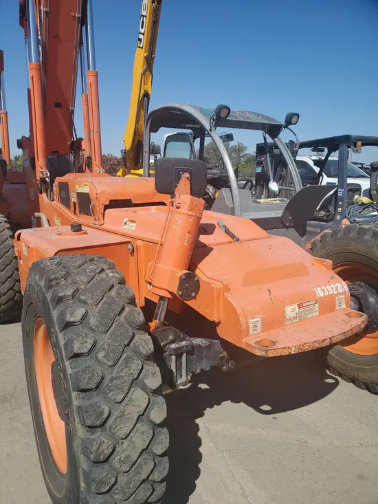 2015 XTREME XR842 Forklift