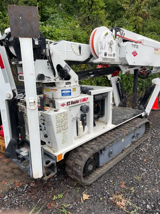 2021 S.D.P. Manufacturing EZ55MLP Digger Derrick