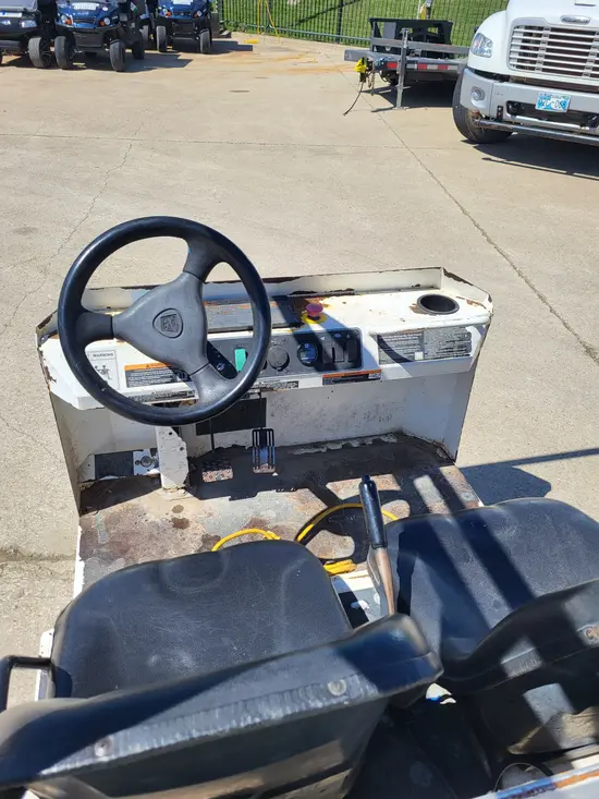 2018 Taylor Dunn B5-440-36 Utility Vehicle
