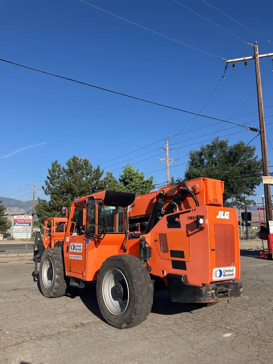 2016 SKYTRAK 10054 Forklift