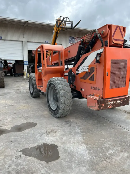 2014 SKYTRAK 10054 Forklift