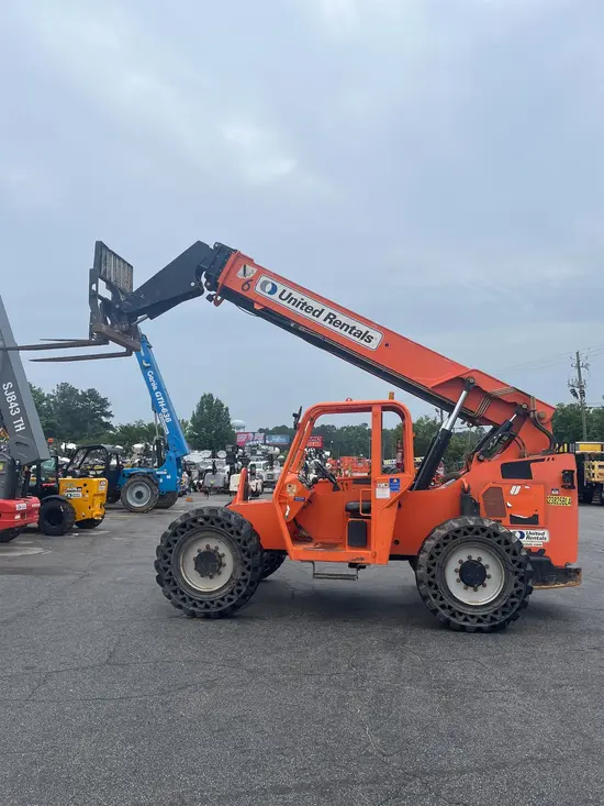 2015 SKYTRAK 6042 Forklift