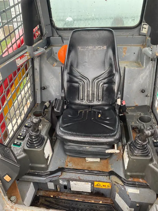 2017 Takeuchi TL12R2-R Track Loader