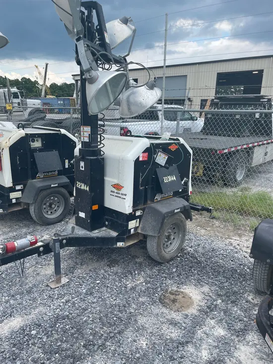 2019 Allmand NLV-ML3EC Portable Work Light