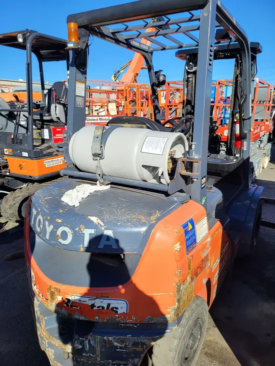 2019 Toyota 8FGU25 Warehouse Forklift