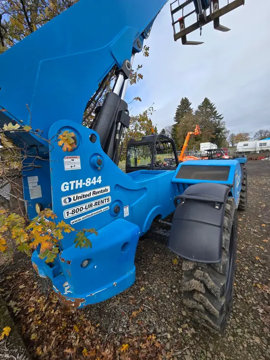 2016 Genie GTH-844 Forklift