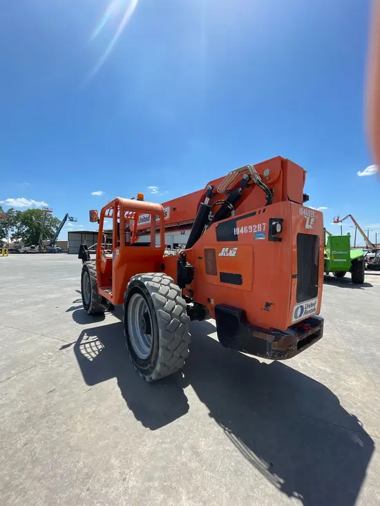 2016 SKYTRAK 10054 Forklift