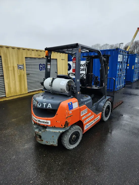 2018 Toyota 8FGU25 Warehouse Forklift