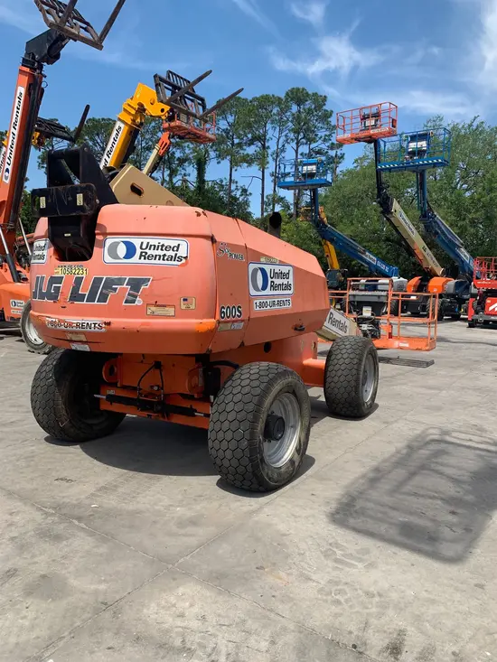 2017 JLG 600S Boom Lift