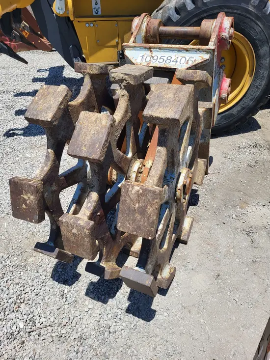 2019 FURUKAWA CW24III Compaction Attachment