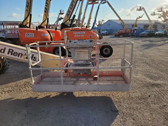 2017 JLG 600S Boom Lift