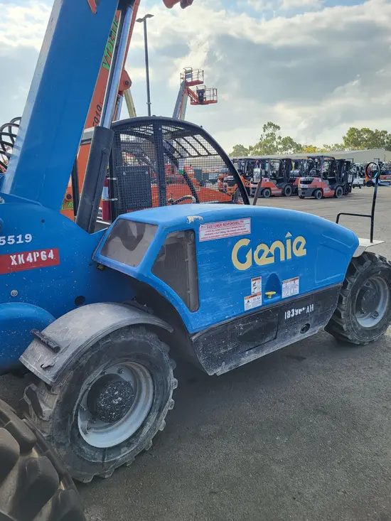2016 Genie GTH-5519 Forklift